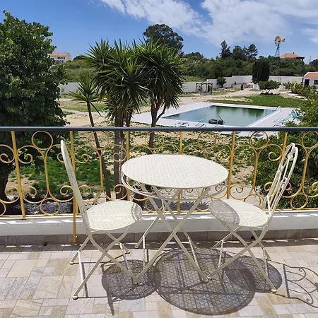 Quinta Dos Pilotos Alojamento de Acomodação e Pequeno-almoço *